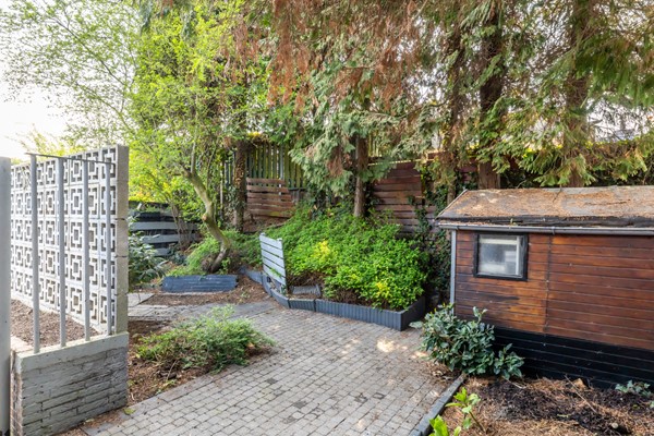 Foto - Te koop: Semi bungalow met veel woonoppervlakte gelegen in Haanrade
